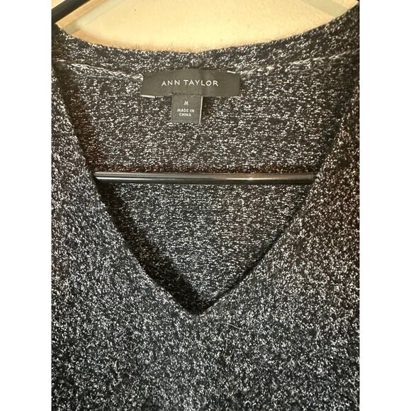 Ann Taylor Wool Sweater Heathered Gray Medium V-neck - Picture 2 of 4